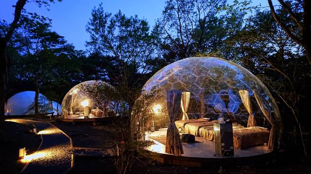 日本初！透明なドーム型テントのグランピング開設！
