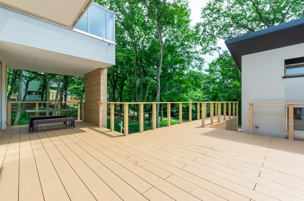 【キッズルーム付】広々リビングで自然と繋がる♪「森のリトリートヴィラ」