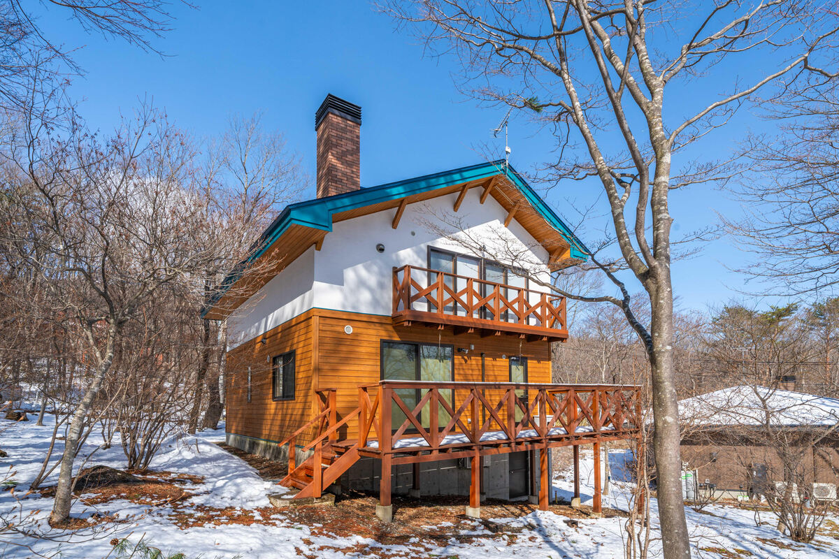 リゾートハウス（つつじが丘201-2）