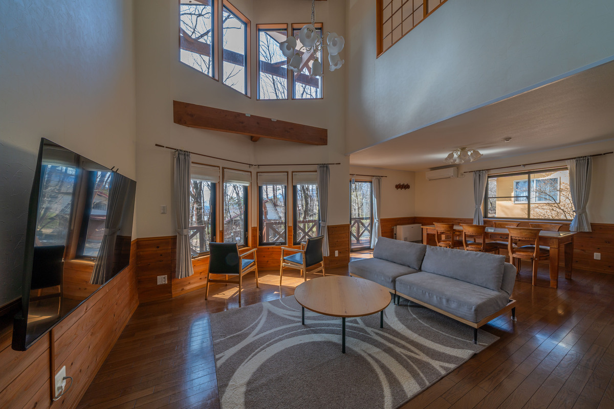 8名迄宿泊可能な広々貸別荘♪リゾートハウス（大清水台22-2）