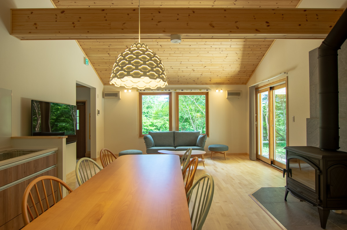 【ペットと泊まれる】日本最大級のプライベートドッグラン付♪『スウェーデンハウス』