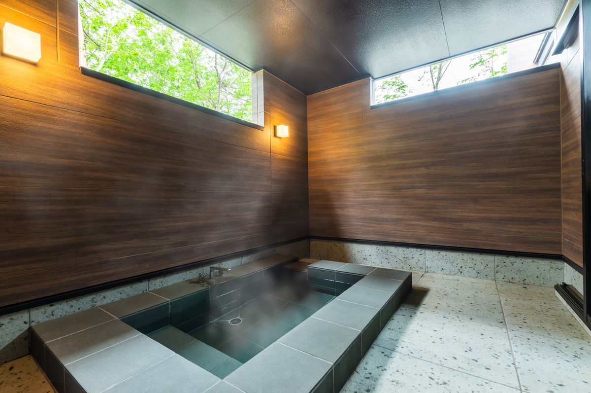 露天風呂のある築浅4LDKで風と緑を感じる「Grace modernシリーズⅤ」